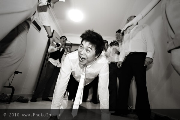 Actual Day Wedding Photography by Singapore Photographer from PhotoInc